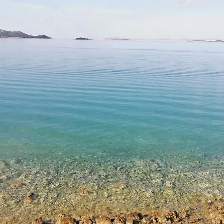 Punta * Pakostane