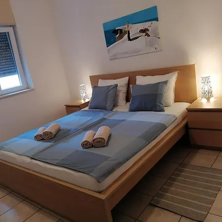 Punta باكوشتاني